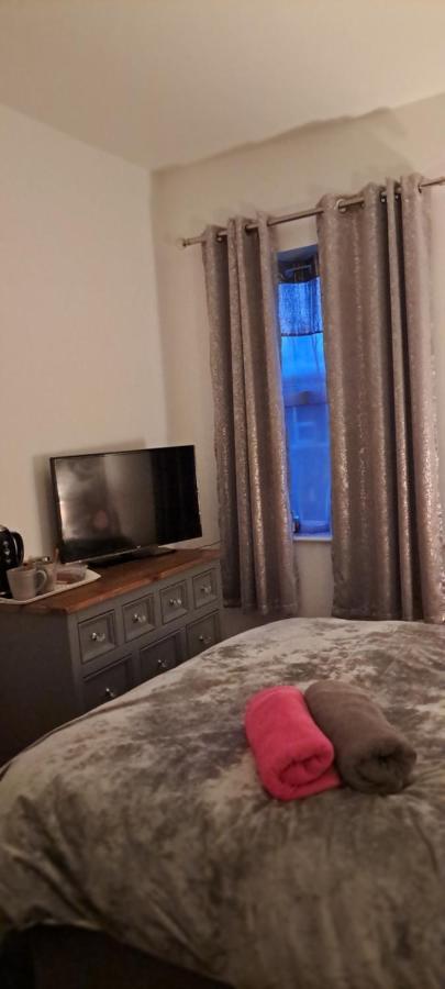 הרוגייט Cosy Double Room מראה חיצוני תמונה